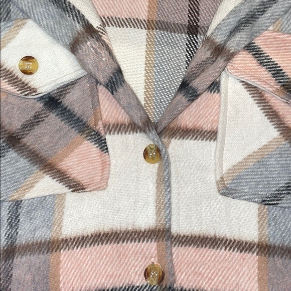 NWT Flannel Jacket❤️❤️❤️❤️❤️❤️ - Picture 6 of 8